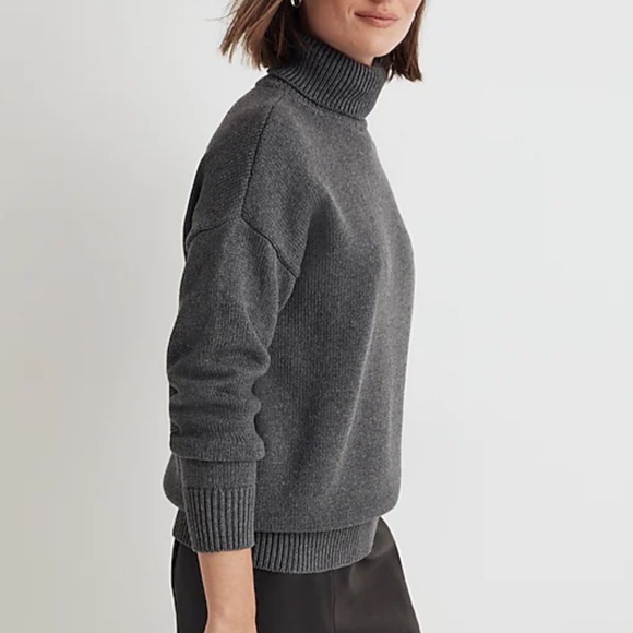 Madewell Ribbed Turtleneck Sweater - Picture 2 of 16